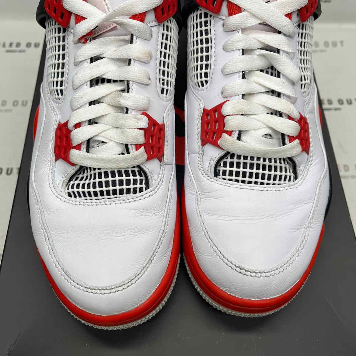 Air Jordan 4 Retro &quot;Fire Red&quot; 2020 Used Size 9