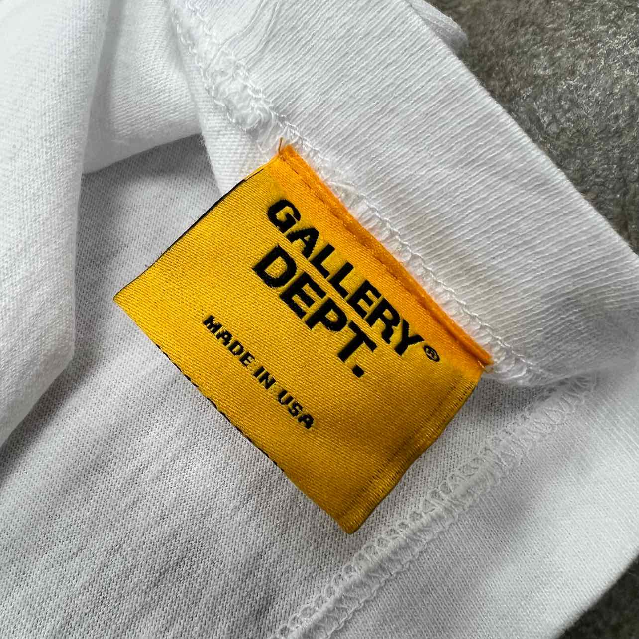 Gallery DEPT. T-Shirt &quot;FRENCH&quot; White New Size L