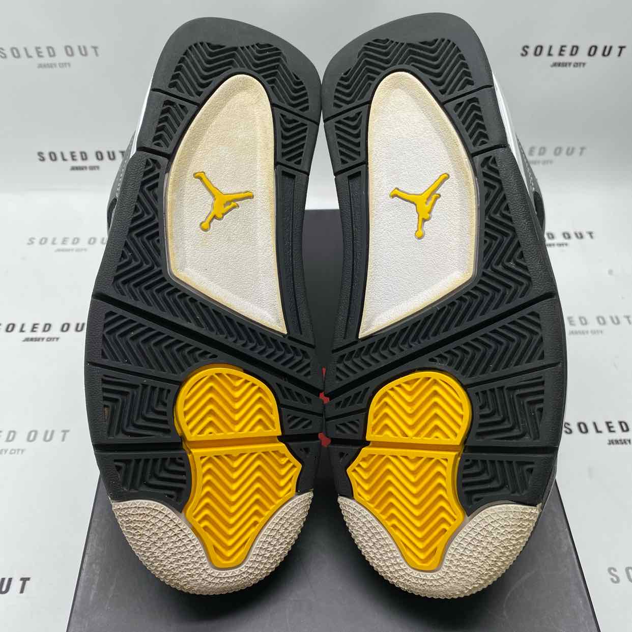 Air Jordan (GS) 4 Retro &quot;Cool Grey&quot; 2019 Used Size 4.5Y