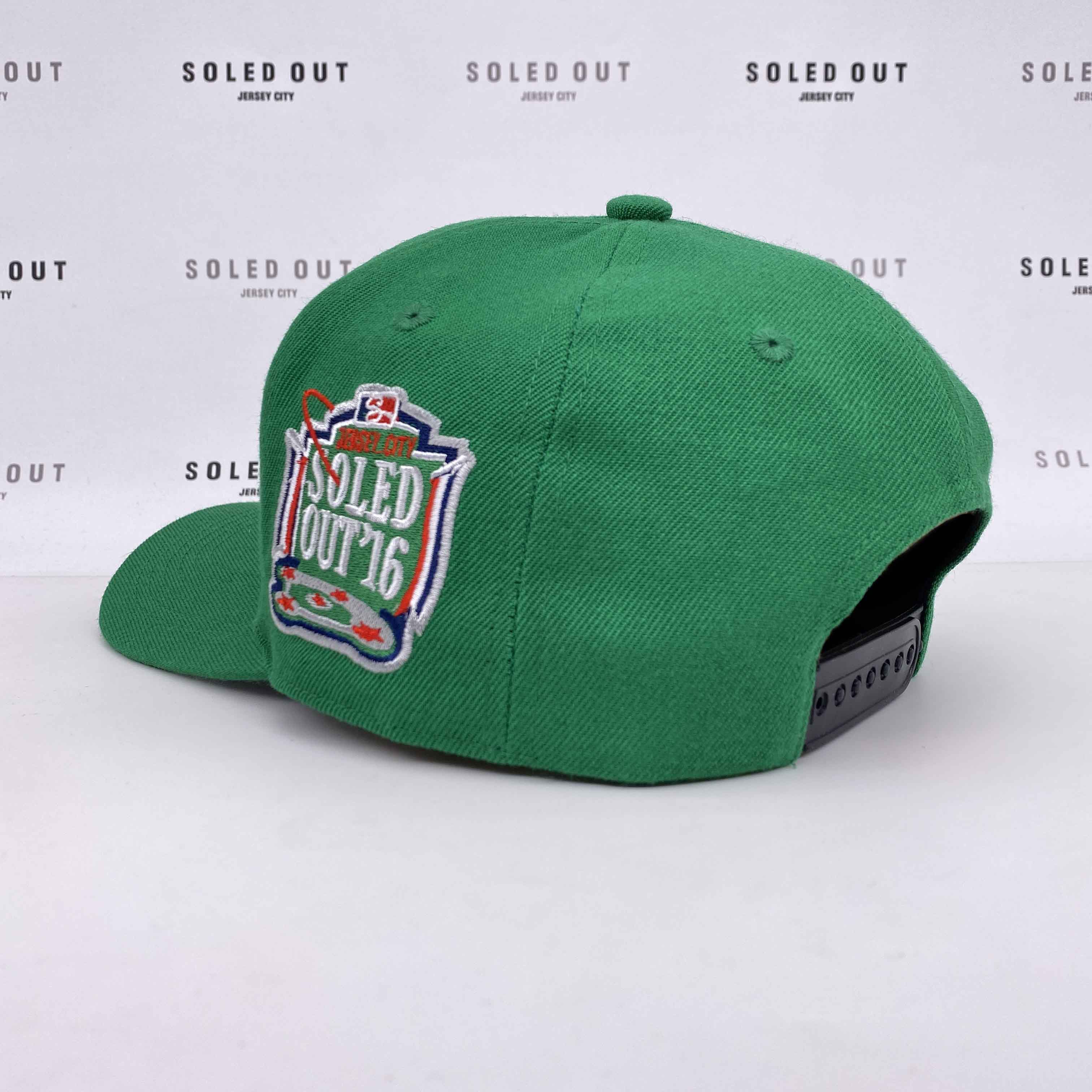 Soled Out Snapback "ACRYLIC WOOL BLEND" New Green Size OS