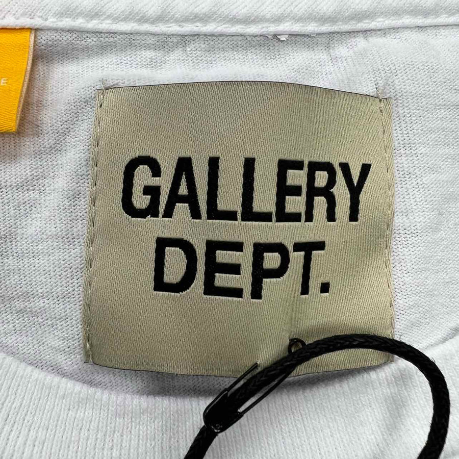 Gallery DEPT. T-Shirt med 