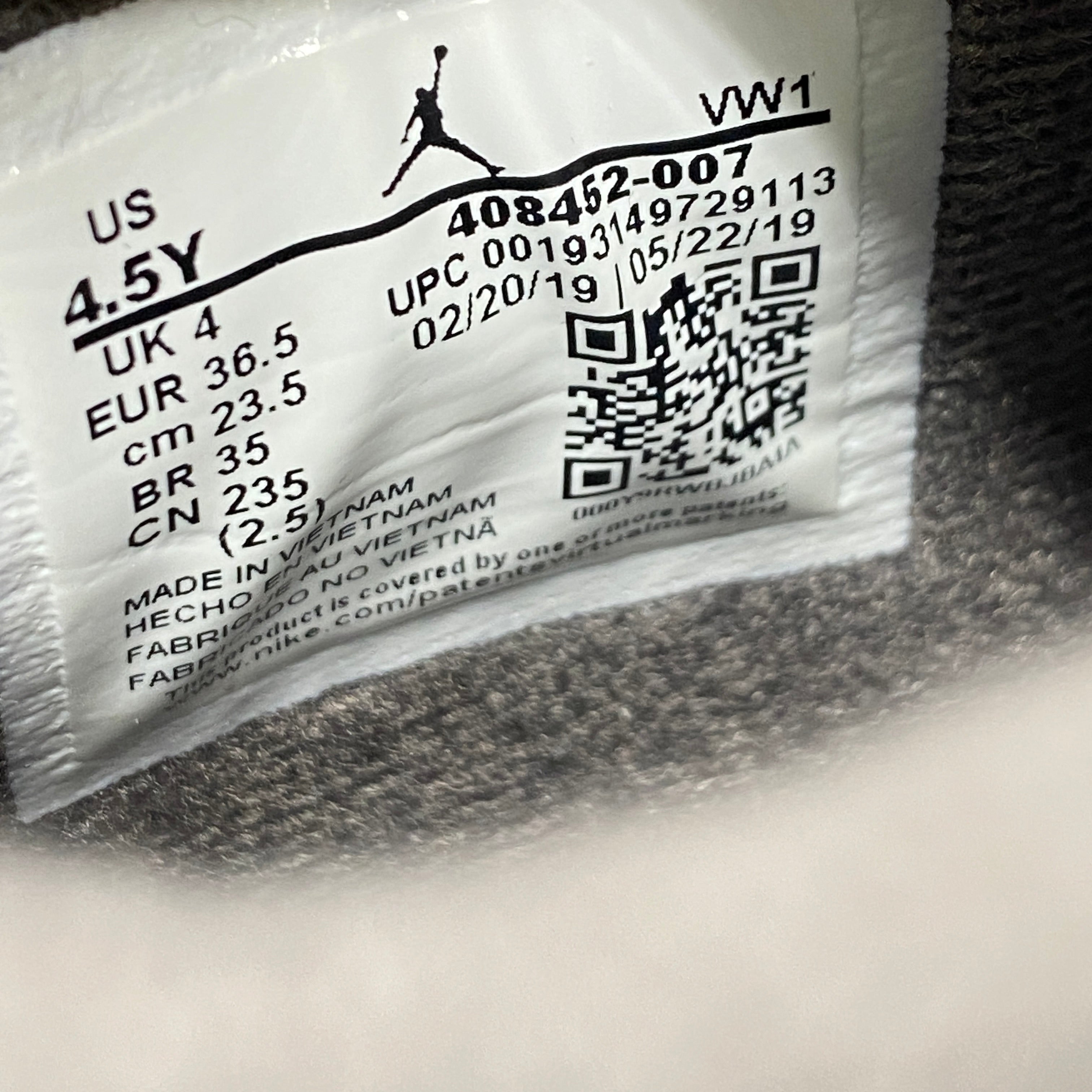 Air Jordan (GS) 4 Retro "Cool Grey" 2019 Used Size 4.5Y