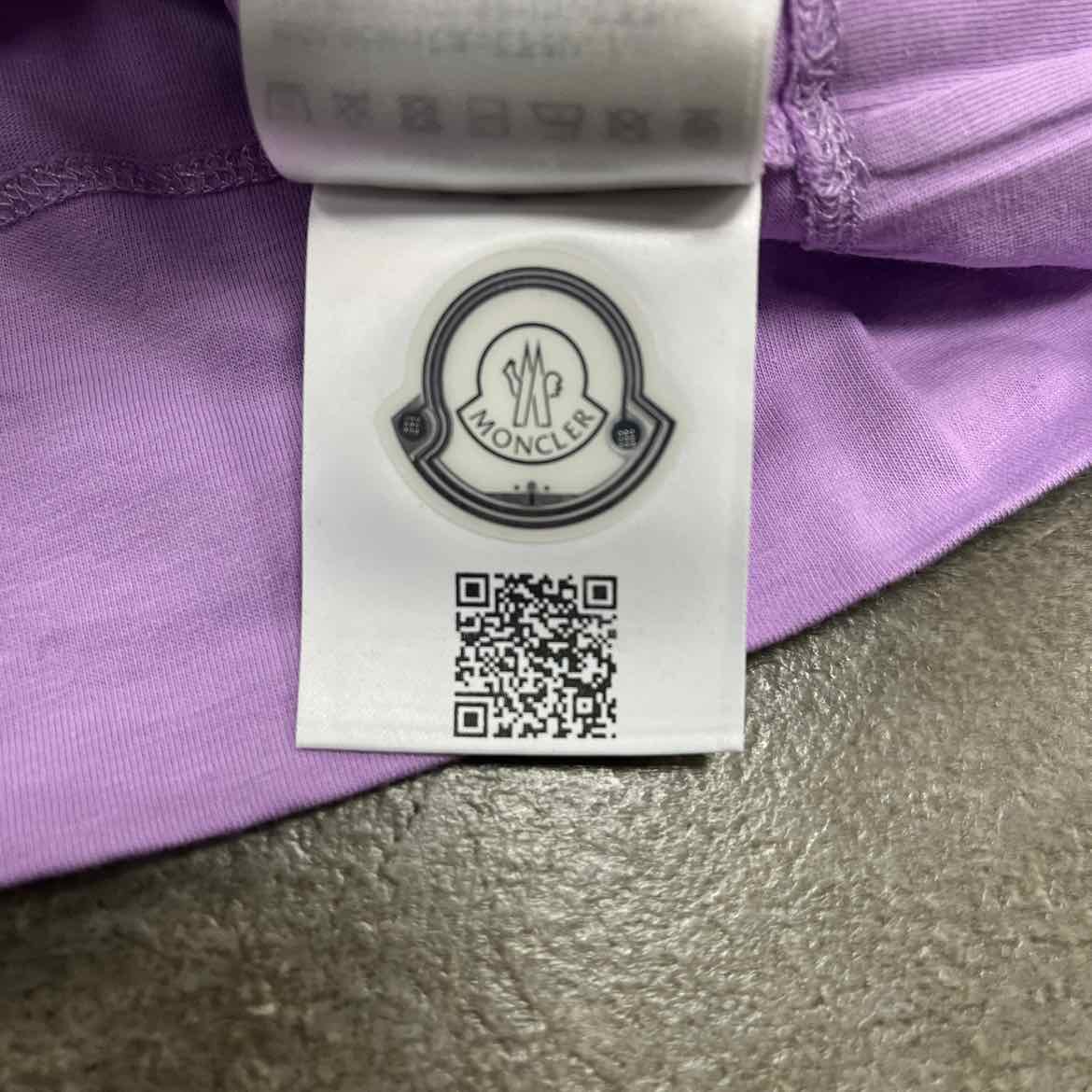 Moncler T-Shirt "PASTEL" Purple New Size 14