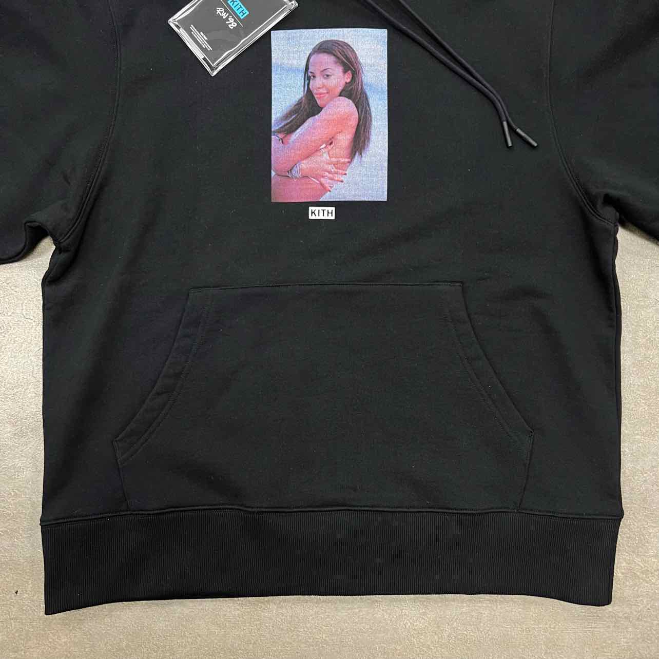 Kith &quot;AALIYAH ROCK THE BOAT&quot; Black New Size L