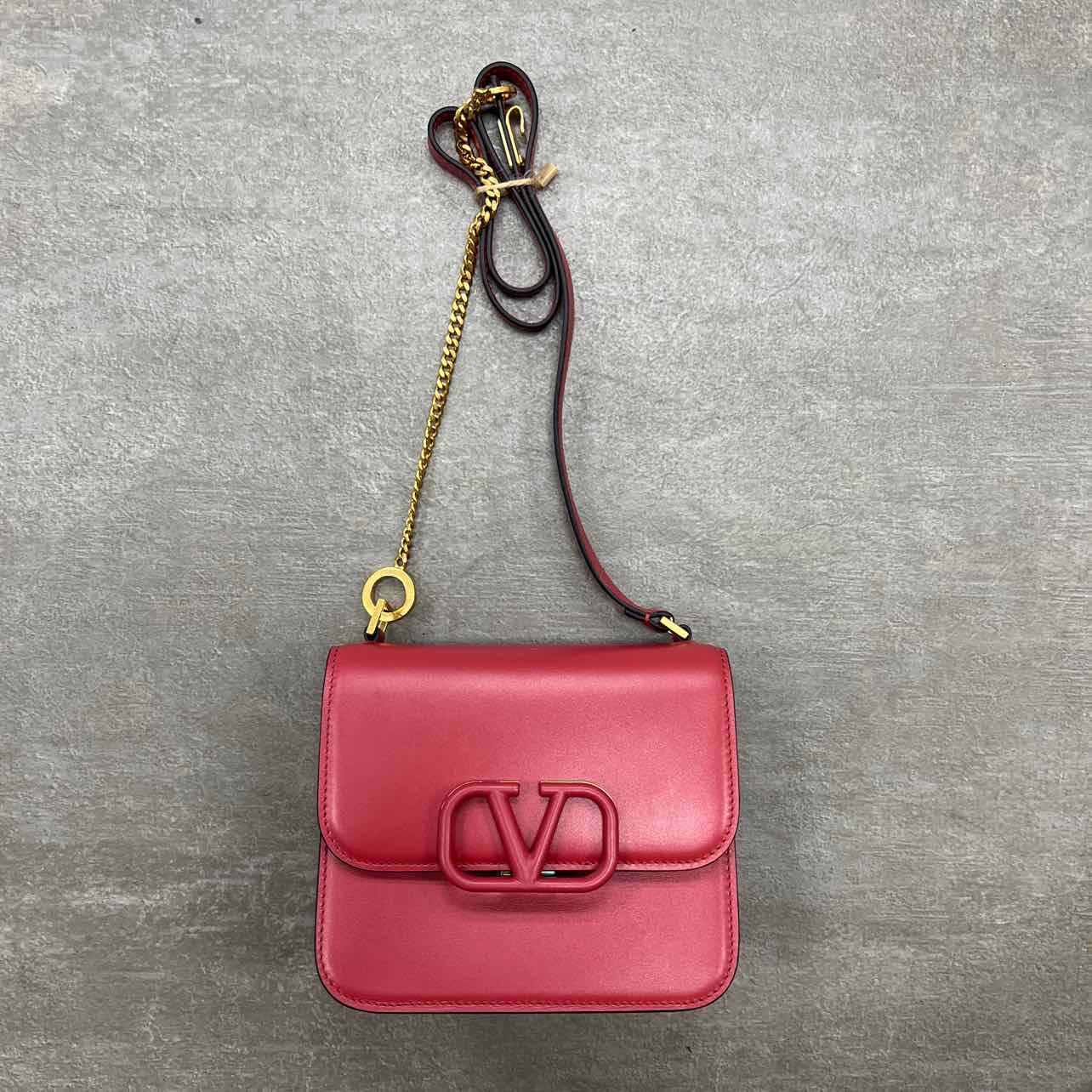 Valentino Shoulder Bag &quot;GARAVANI&quot; New Red Size OS