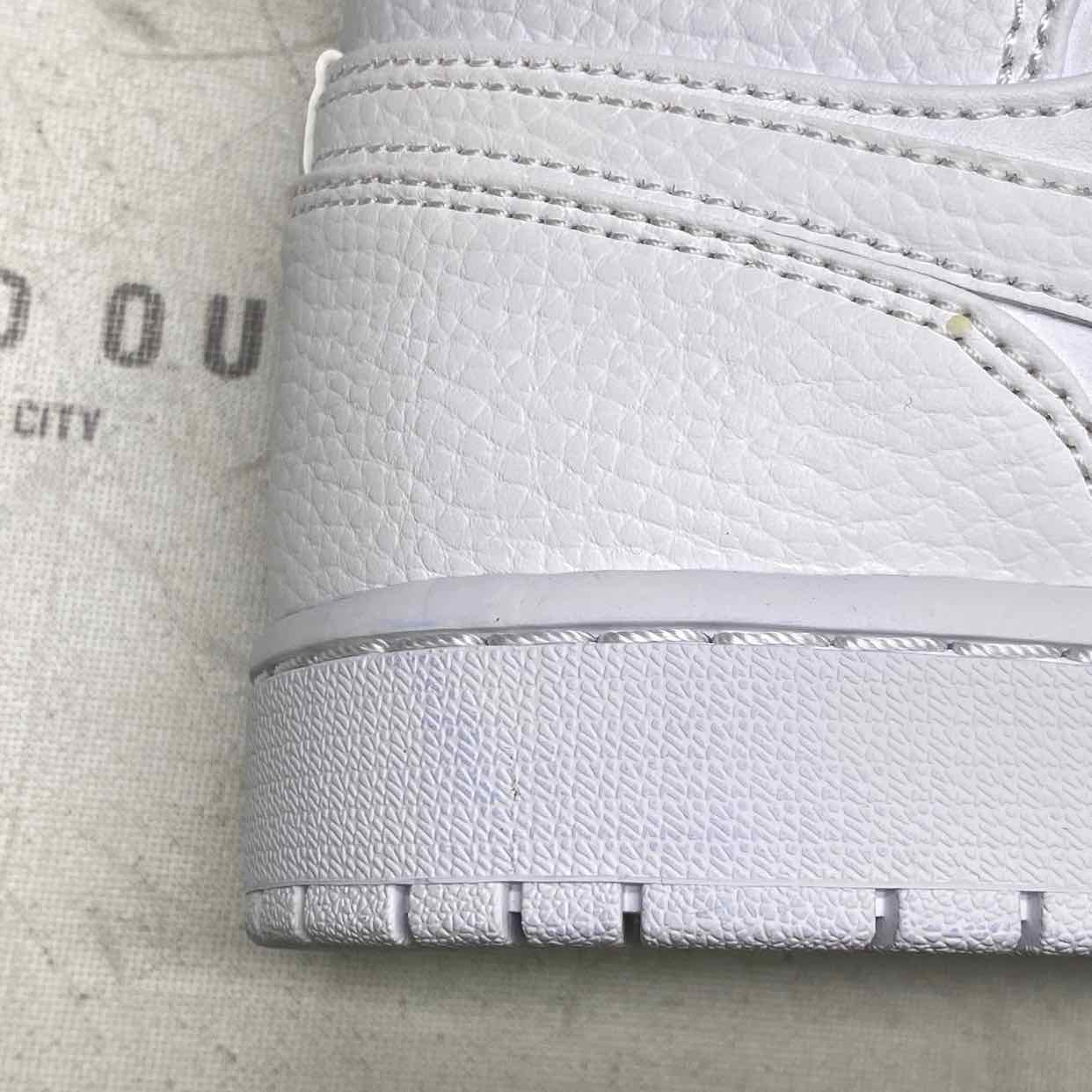 Air Jordan 1 Mid &quot;Triple White 2.0&quot; 2020 New (Cond) Size 11