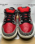 Nike SB Dunk Low "Supreme Red Cement" 2012 Used Size 9