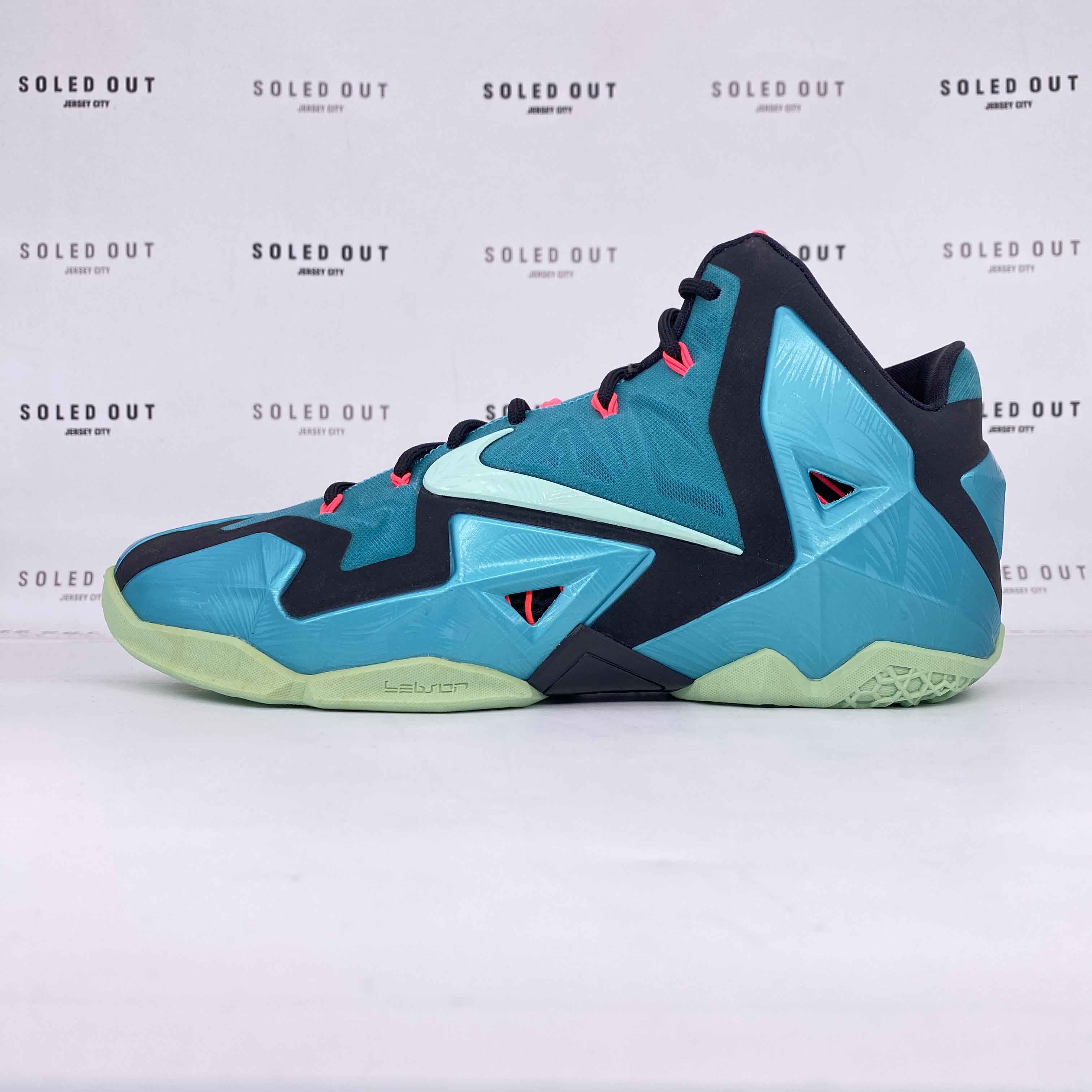 Nike Lebron 11 &quot;South Beach&quot; 2014 New Size 9