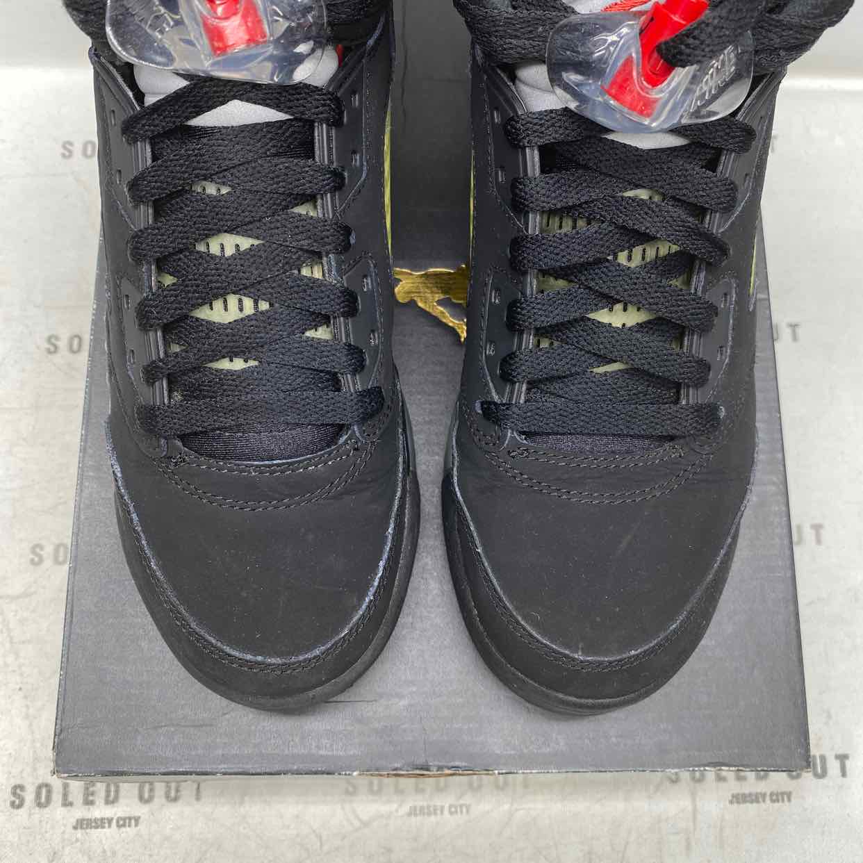 Air Jordan (GS) 5 Retro &quot;Black Metallic&quot; 2016 Used Size 5Y