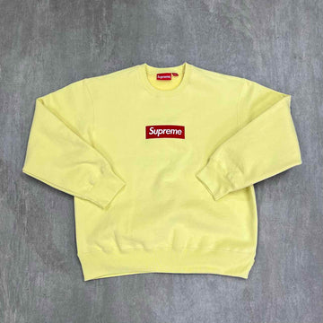 Supreme Crewneck Sweater 